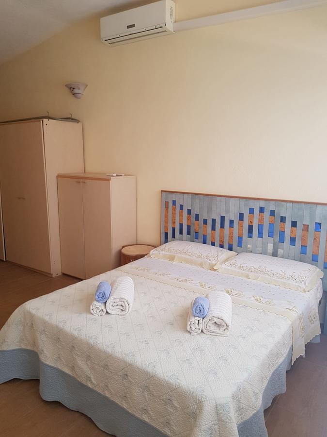 Casa Vacanza Gigi E Antonella Порто-Ротондо Экстерьер фото